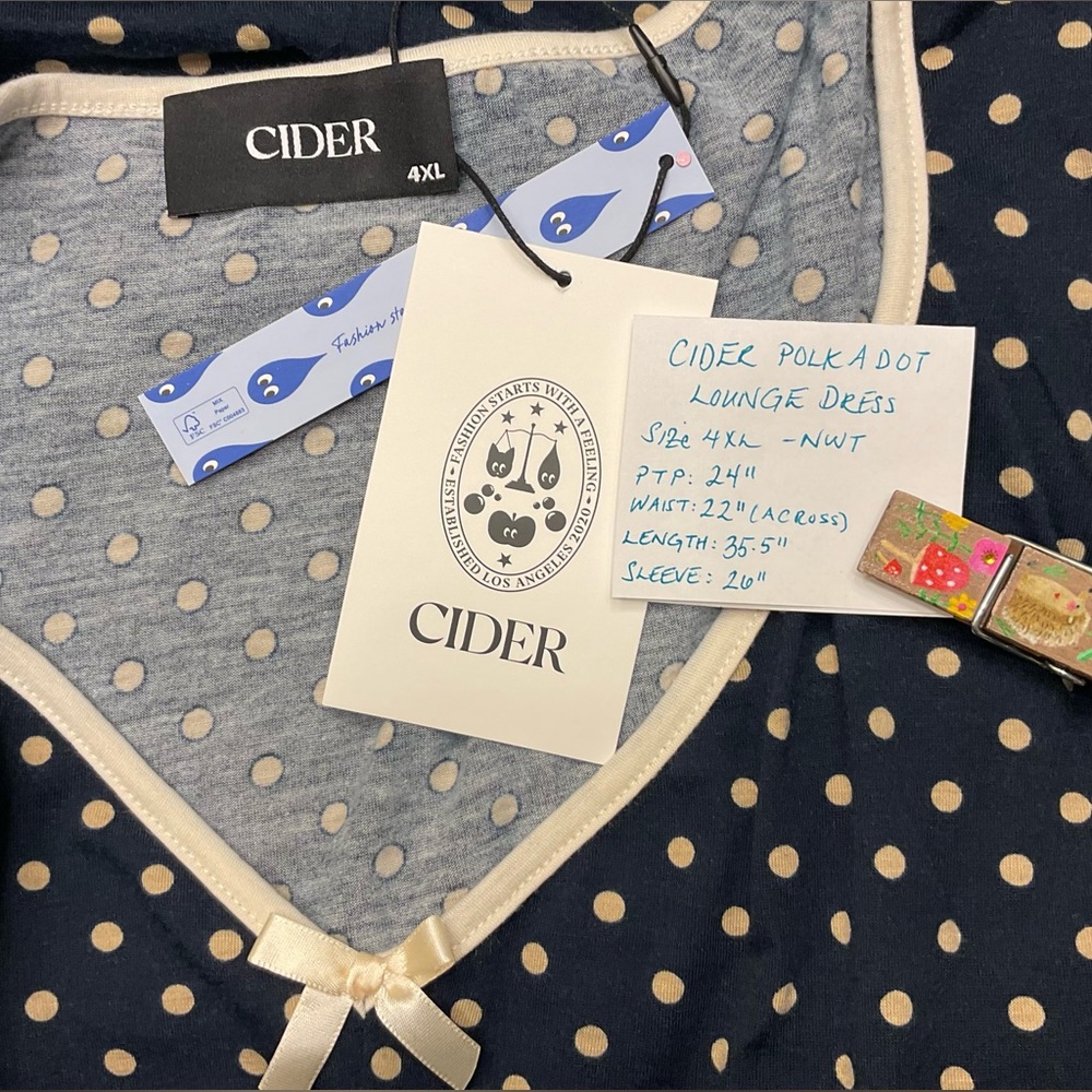 Cider Sweetheart Neckline Mini Dress - Picture 3 of 5